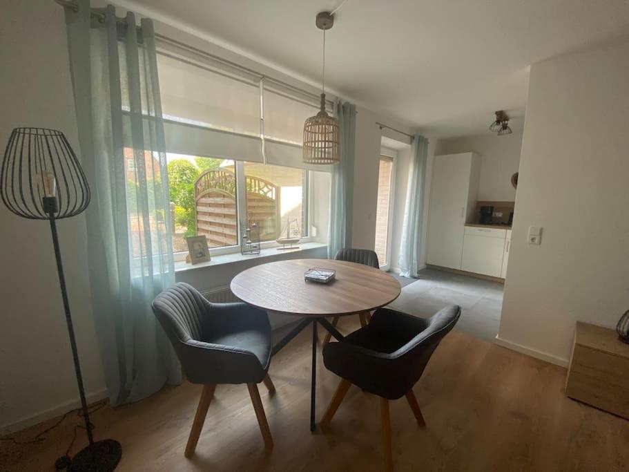 Deichperle, Ihr Ankerplatz! Apartment Busumer Deichhausen Bagian luar foto